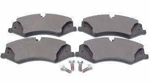 3974097007.jpg Front Brake Pads Discovery 4/5 and Rrs 2010 on and Range Rover 2013 onwards (New Part No. LR051626)