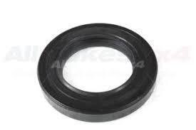 3974104622.jpg Oil Seal Rear Output Shaft LT95 4 Speed V8 Gearbox