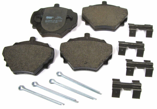 Rear Brake Pad Set 1986 on with Sensor Range Rover Classic and Discovery 1 (new Part No. SFP500200)