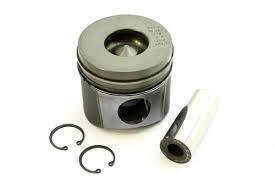 3974110252.jpg TD5 Piston and Rings Standard to 1A622423 (New Part No. LFL500040)