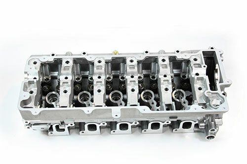 Cylinder head No Valves td5 10 P or 18P AMC